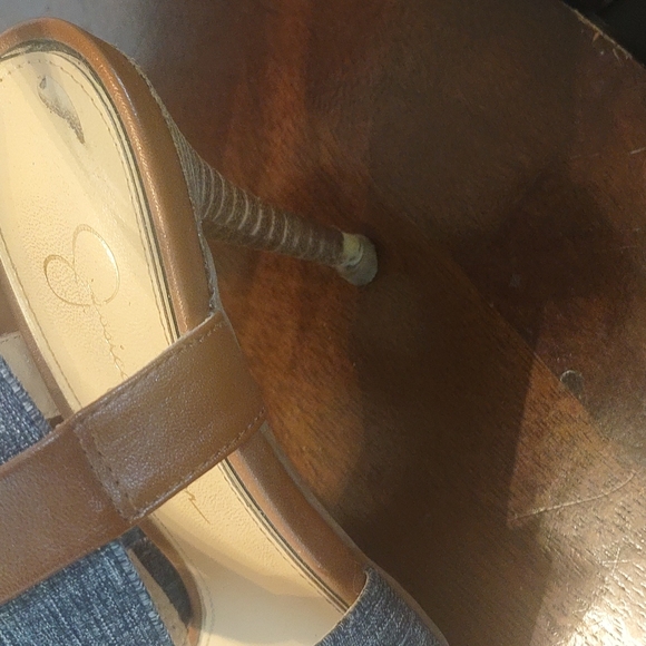 Shoes - Picture 2 of 2